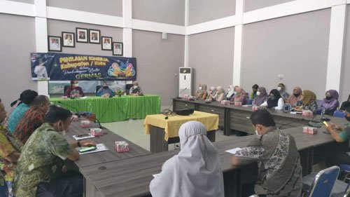 Hal 12 HSS 1 3 klm 10