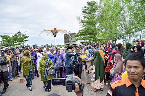 Hal 12 HSS 1 3 klm 16