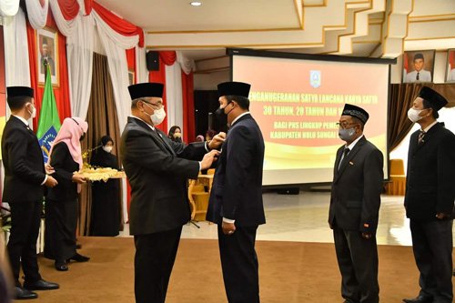 Hal 12 HSS 1 3 klm 5