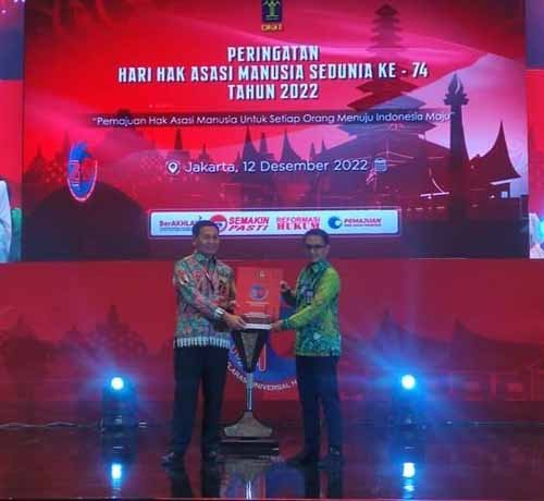 Hal 12 HSS 1 3 klm 7