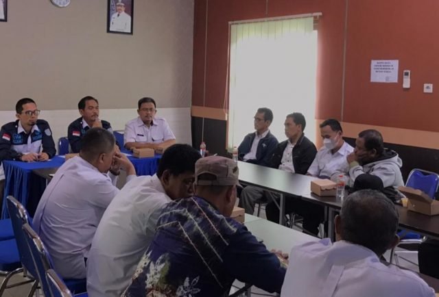 Hal 16 4 KLm Martapura Pimpin Rakor scaled