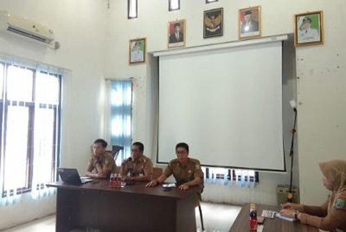 Camat Lampihong Tegaskan Penyusunan APBDes 2023 Tepat Waktu 1 Hal 2 Bal 3 klm 2