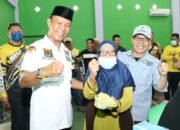 Warga Batuah Banjiri Baksos Paman Yani di Kusan Hilir Tanbu 22 Warga Batuah Banjiri Baksos Paman Yani di Kusan Hilir Tanbu