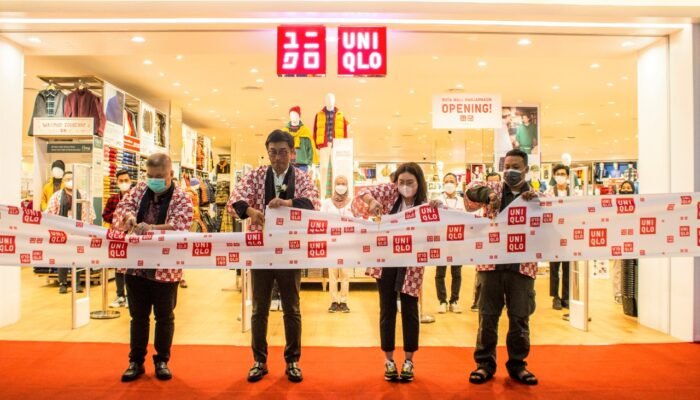 Toko Pertama UNIQLO di Banjarmasin Resmi Dibuka Hari Ini