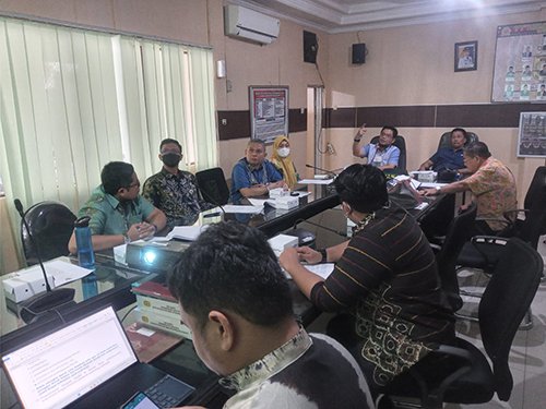 Lensa foto DPRD kota4