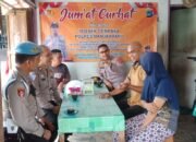 Warga Cempaka Apresiasi Program Jum'at Curhat 8 Warga Cempaka Apresiasi Program Jum’at Curhat