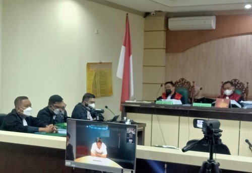 Mantan Bupati Tanbu Minta Bebas, JPU Tetap Pada Tuntutan 1 1 2 klm maming