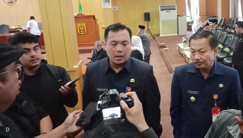 Hal 10 3 KLm BJb 1 8