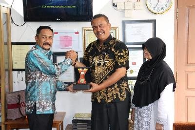 Hal 12 Tapin 35 klm 9