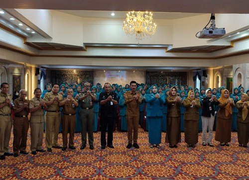 Hal 16 4 Klm Martapura Rakor PKK