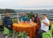 Petinggi Universitas DR Soetomo Takjub Keindahan Wisata Kotabaru