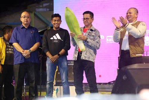 Tutup Tahun di Kotabaru Bersama Letto Band 1 Hal 16 K Baru 3 klm 2