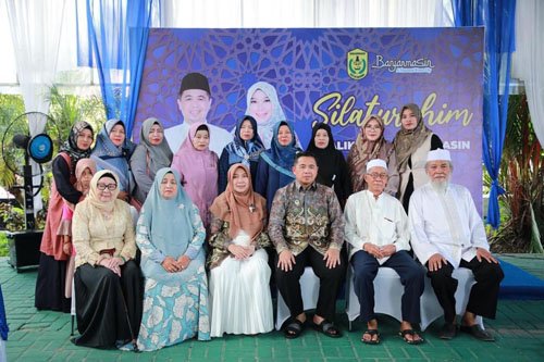 Walikota Ibnu Sina dan Ketua TP PKK H Siti Wasilah Gelar Silaturahim 1 Hal 9 3 Klm Kontrak 2 1