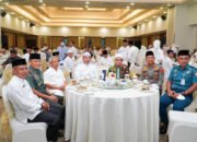 Wali Kota Ibnu Sina Gelar Pengajian dan Silaturahim 2023 Bersama ASN, Ulama dan Tokoh Masyarakat 26 Wali Kota Ibnu Sina Gelar Pengajian dan Silaturahim 2023 Bersama ASN, Ulama dan Tokoh Masyarakat