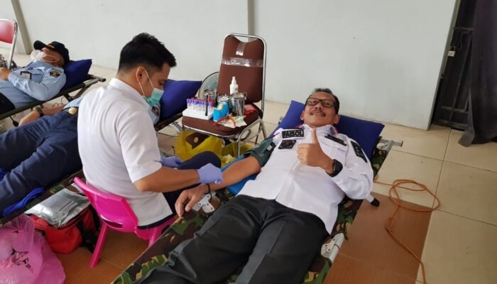 Semarakkan HBI Ke-73, Kanwil Kemenkumham Kalsel Gelar Donor Darah