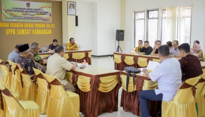 Komisi II Dorong UPPD Lebih Kreatif