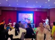 Dhafi, DJ Cilik Bikin Tamu Bergoyang di Anniversary Perkawinan Ayid-Euis 17 Dhafi, DJ Cilik Bikin Tamu Bergoyang di Anniversary Perkawinan Ayid-Euis