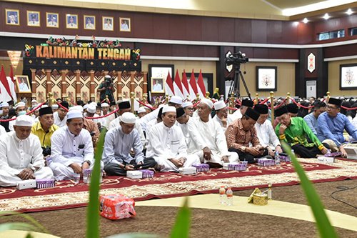 DAD, Kerukunan Bubuhan Banjar dan Kerukunan Keluarga Bakumpai Peringati Isra Miraj Bersama 1 15 kalteng3 8