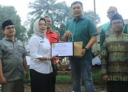 Aditya Berikan Bantuan Kemanusiaan Ke Warga Cianjur