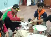 Wartono Ikut Siapkan Makan di Dapur Umum Kemuning