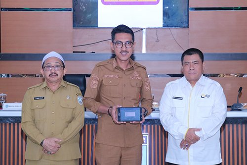 Hal 16 4 KLm Martapura Aksi panutan