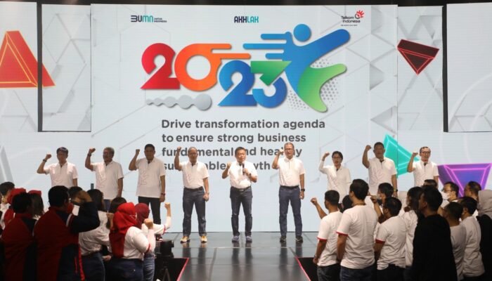 TelkomClick 2023: Kesiapan Kerja Karyawan dalam Sukseskan Strategi Five Bold Moves di Tahun 2023