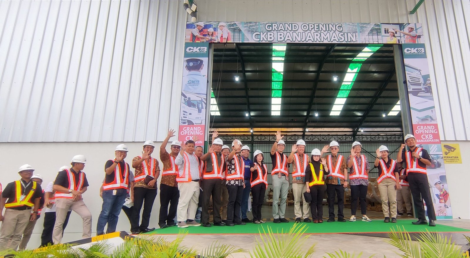 Terus Berekspansi, CKB Group Resmikan Fasilitas dan Pergudangan Baru di Banjarmasin 1 IMG 20230208 130856 scaled