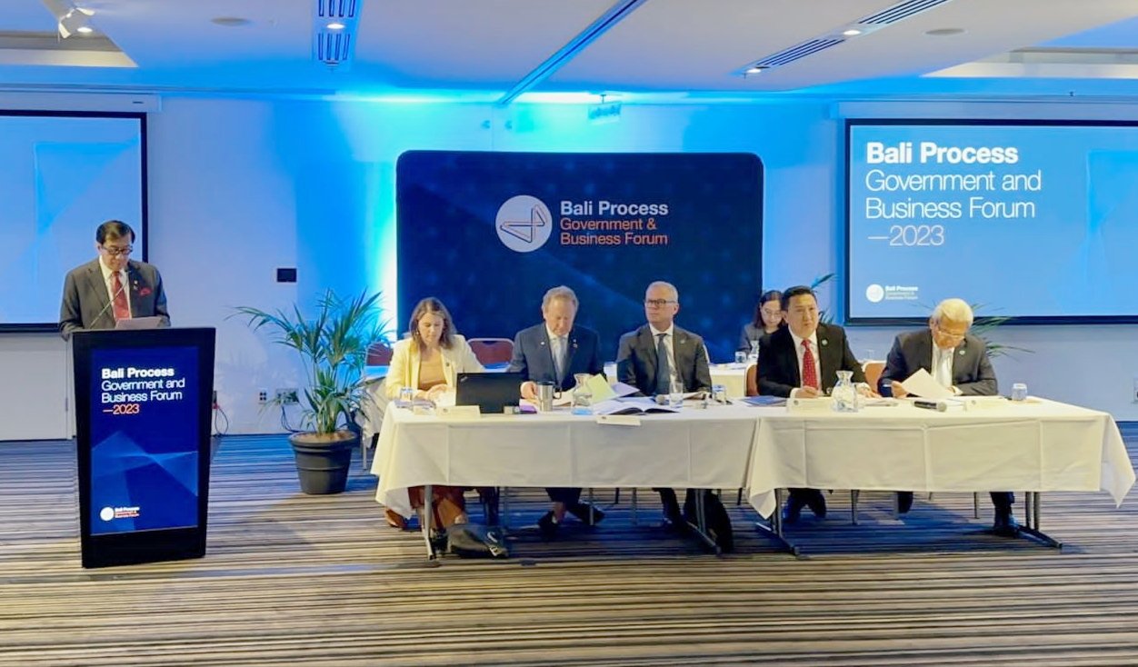 Menkumham Dorong Upaya Kolektif Untuk Mengatasi Perdagangan Orang 1 IMG 20230211 175721