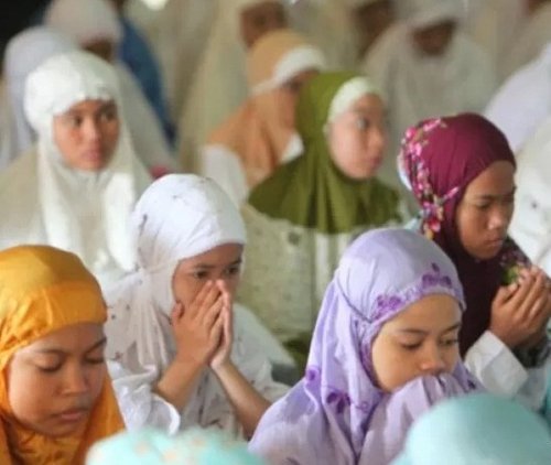 Maulana Takut tidak Kebagian Shaf 3 1 nisfu.