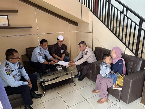 5 Ibu Muda Bawa Narkoba 3klm