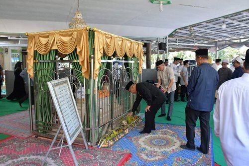 Hal 12 HSS 1 3 klm 13