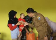 Ketua TPPS Kotabaru Beri Bantuan Penderita Stunting