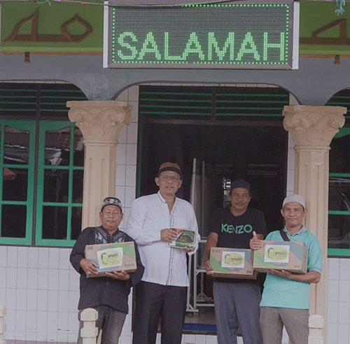 Kenang Ramadhan di Masa Kanak-kanak, Sukhrowardi Tebar Paket Buka Puasa 1 Hal 9 3 KLm Paket Ramadhan 1