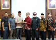 Pansus Sempurnakan Tatib Dewan 30 Pansus Sempurnakan Tatib Dewan