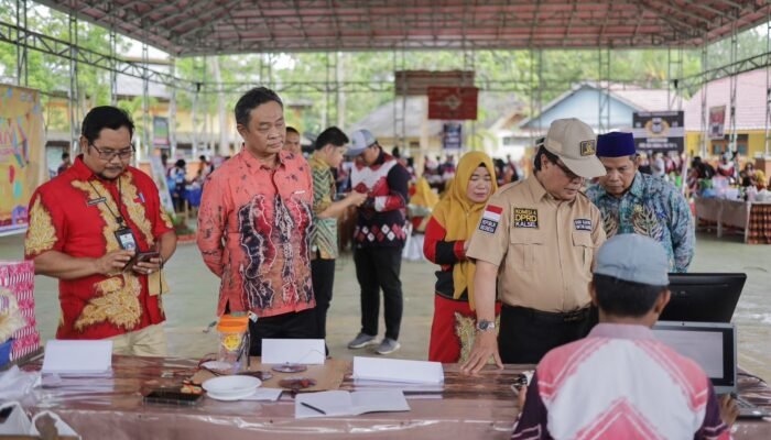 Komisi IV Meninjau Rencana Pembangunan SMK Farmasi