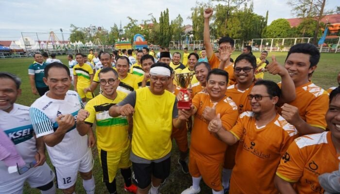 Paman Birin Jadi Bintang Lapangan, Bank Kalsel Sukses Gelar Even Trofeo