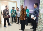 Pejabat Lemhanas RI Studi Banding Arsiparis ke Dispersip Kalsel 8 Pejabat Lemhanas RI Studi Banding Arsiparis ke Dispersip Kalsel