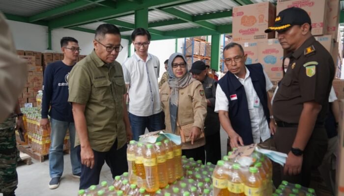 Jelang Ramadhan : Asisten Ekbang Cek Harga dan Ketersediaan Sembako