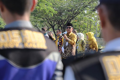 Paman Birin Lepas Mudik Gratis, Kuota Terpenuhi 675 Penumpang 2 1 4 klm gabung Kontrak Pemprov Paman Birin lepas udik gratis1