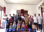 MAPALA Piranha Bagikan Ratusan Sembako Dan Bukber