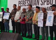 Menteri Kelautan Resmikan SPBU Nelayan Aluh Aluh