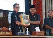 Paripurna DPRD KotabaruSekda Sampaikan LKPJ Bupati Tahun 2022
