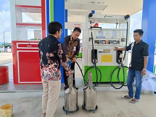 Alat Ukur Timbangan Takar Dan Perlengkapan Lain di SPBU Diawasi 1 Hal 2 Batulicin 4 klm