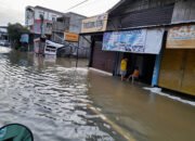 Banjir di HSU Meluas, Aktifitas Warga Terganggu 34 Banjir di HSU Meluas, Aktifitas Warga Terganggu