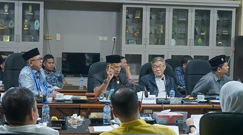 Pansus Tata Tertib Genjot Optimalisasi Peraturan DPRD Kalsel 1 Hal 9 3 KLm DPRD Kalsel