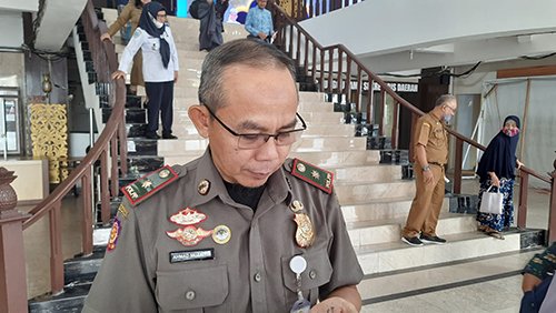 Pelanggaran Perda Ramadhan Masih Ditemukan 1 Hal 91 Klm Ahmad Muzaiyin