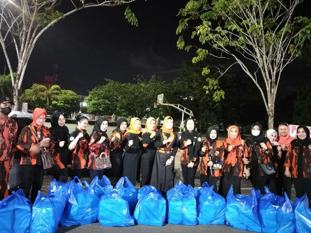DPW Srikandi Pemuda Pancasila Kalsel Gelar SOTR dan Sahur bersama Anak Panti Asuhan 1 IMG 20230418 WA0066
