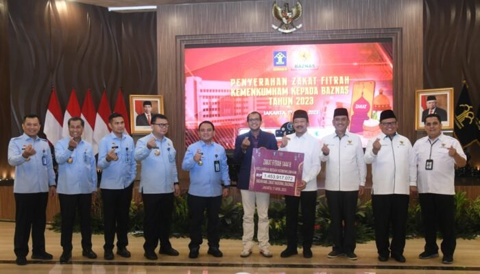Kemenkumham Salurkan Zakat 1,4 Miliar melalui Baznas
