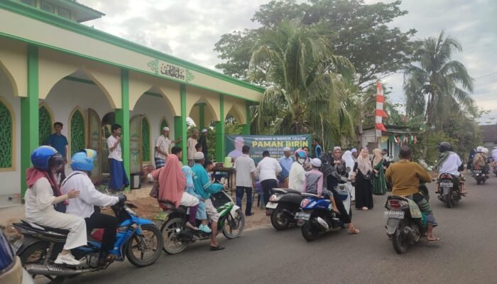 Setwan Kalsel Bagikan Makanan dan BBM Gratis