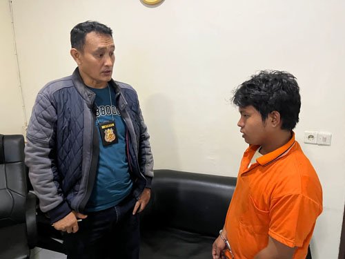 5 Tusuk Teman Gegara Tak Mau Belikan Sabu 3klm